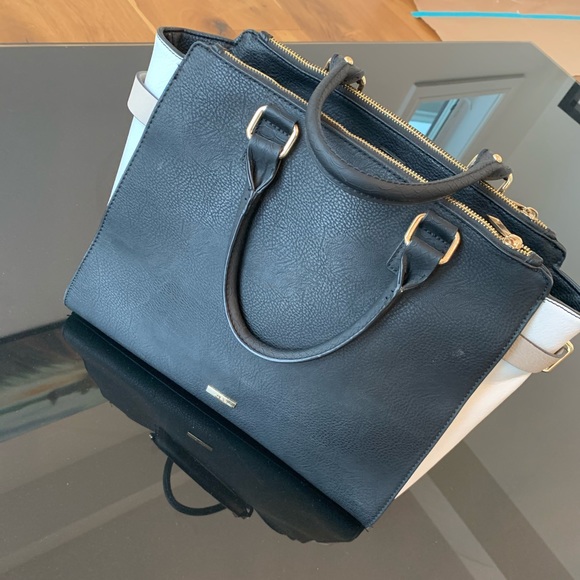 ALDO leather purse - Picture 2 of 2